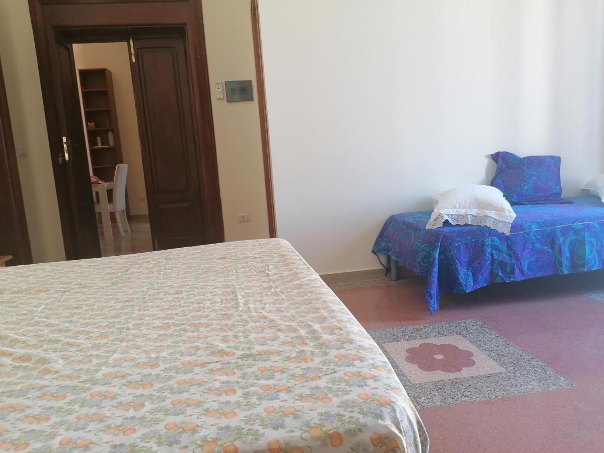 Palazzo Don Ruggiero Hotell San Ferdinando di Puglia Exteriör bild