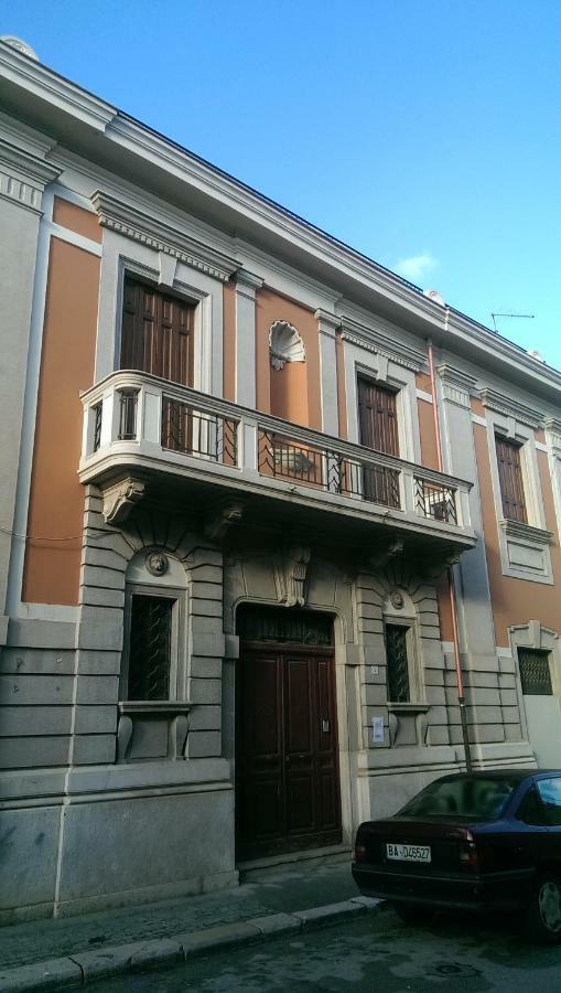 Palazzo Don Ruggiero Hotell San Ferdinando di Puglia Exteriör bild
