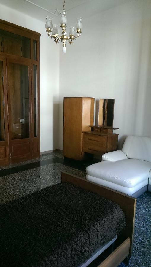 Palazzo Don Ruggiero Hotell San Ferdinando di Puglia Exteriör bild